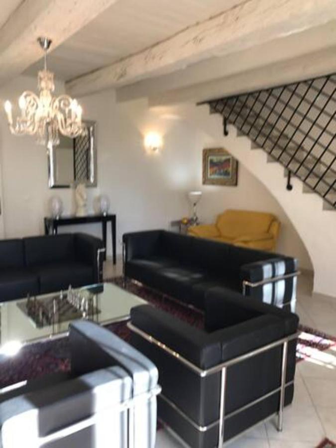 Les Templiers - Petit Bizerty 36 Pers Villa Saint-Gilles  Exterior photo